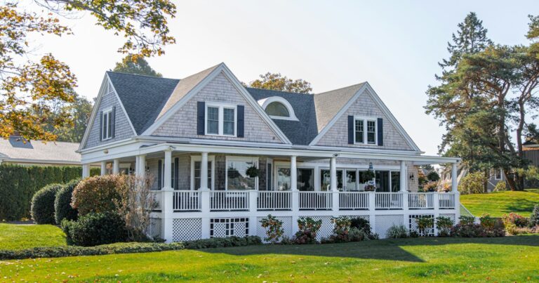 How to Live Off-Grid on $1,000 a Month: A Realistic Budget Breakdown